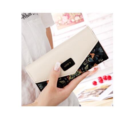 Trendy women wallet - Elegant Storage Solution